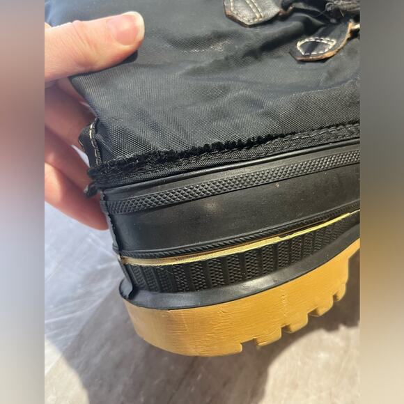 Sorel Snowbear wool-lined waterproof boots, size 8 - Picture 10 of 12